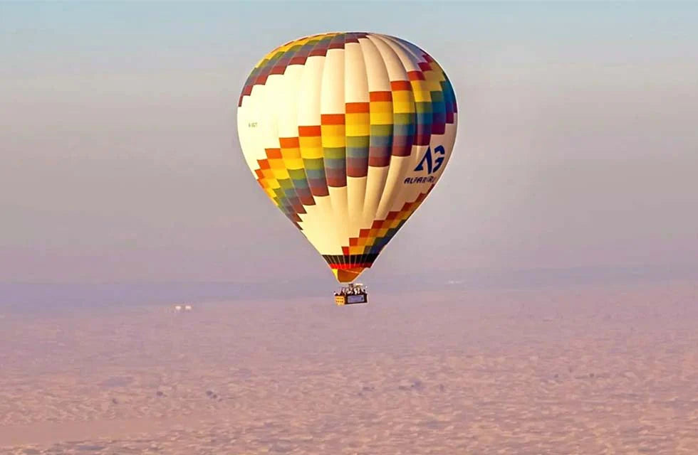 2 For 1 Hot Air Balloon Offer: 2 People Fly for the Price of 1 - Get 5% Cashback